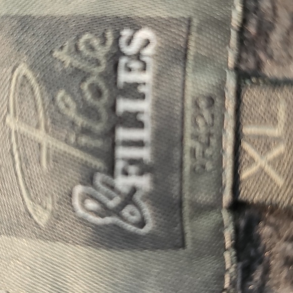 Pilote & Filles Gray & White Plaid Button-Up Shirt/ Fleese. XL - Picture 8 of 11